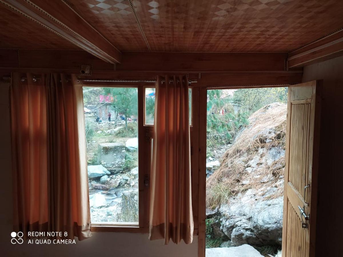Moksha - By The River Villa Jibhi Luaran gambar