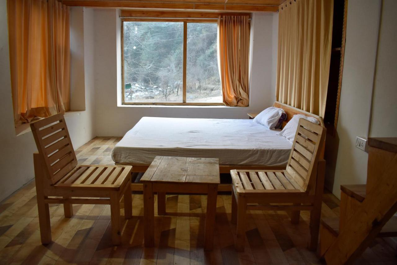Moksha - By The River Villa Jibhi Luaran gambar